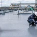 Aplikasi waterproofing polyurea pada area industri ekspos dengan detail sambungan kompleks